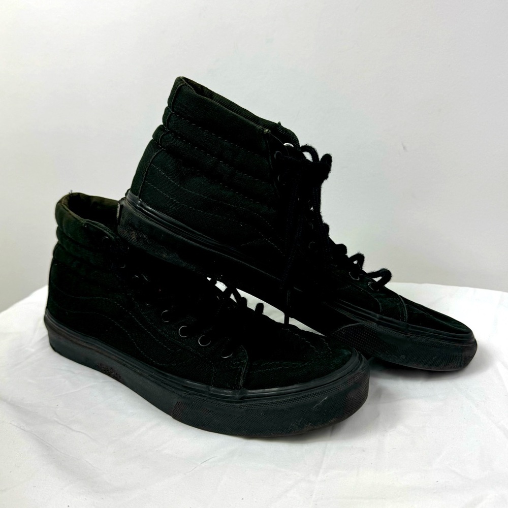 Vans Black Sk8 Shoes - Women Sise 7.5/ Men Size 6